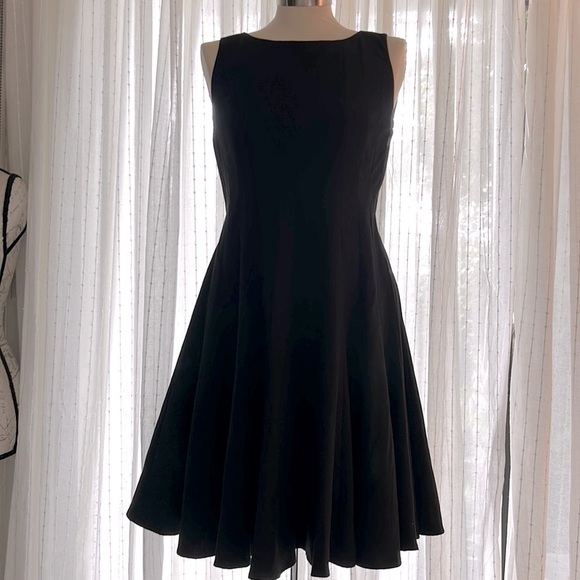 Calvin Klein Dresses & Skirts - CALVIN Klein woman Aline dress . Size 10P Great Condition!